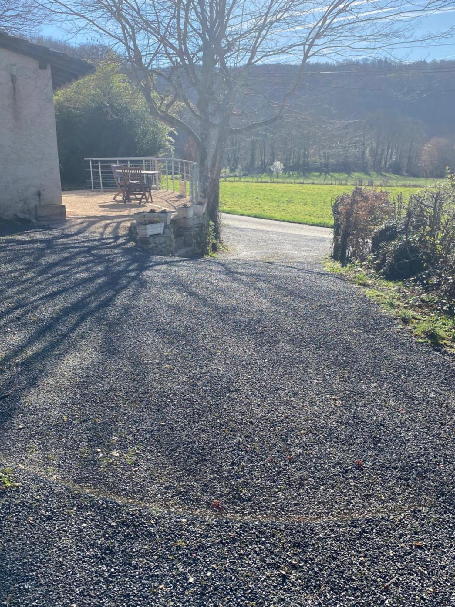 Domisiladore Latouille-Lentillac Exterior photo