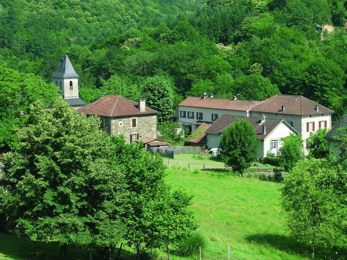 Domisiladore Latouille-Lentillac Exterior photo